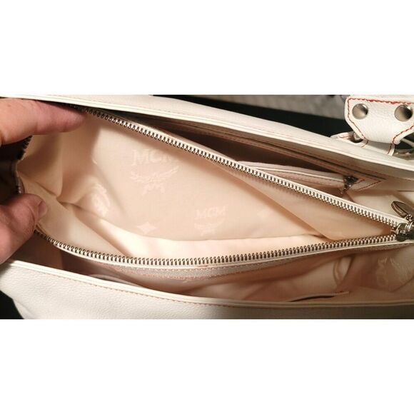 MCM White Leather Shoulder Bag with Red Stitching - Picture 9 of 16